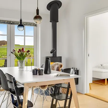 Amazing In With 3 Bedrooms And Wifi Slagelse