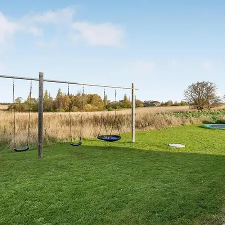 Amazing In With 3 Bedrooms And Wifi