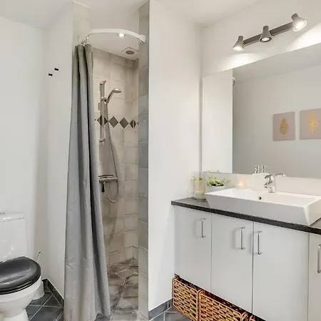 Feriehus Amazing In With 3 Bedrooms And Wifi *